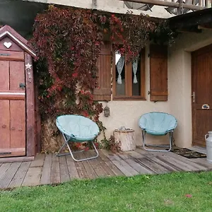 https://studio-en-rez-de-chausse-avec-jardin-partag.fr-provencehotel.com